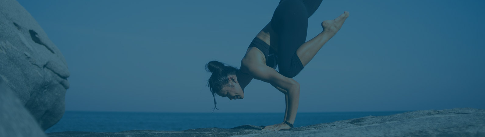 yoga position femme détente bien-être